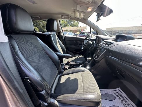 Used 2014 Buick Encore FWD image 18