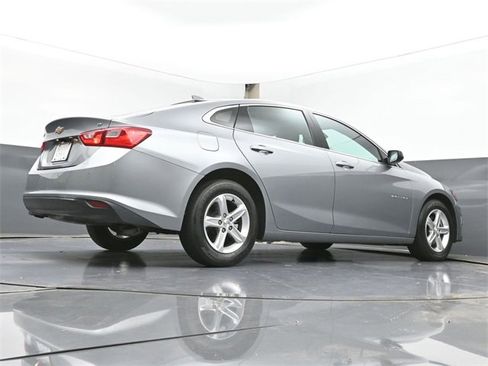 Used 2024 Chevrolet Malibu LT image 42