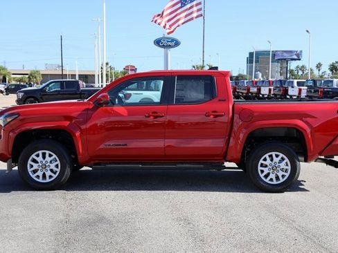 New 2025 Toyota Tacoma SR5 image 5