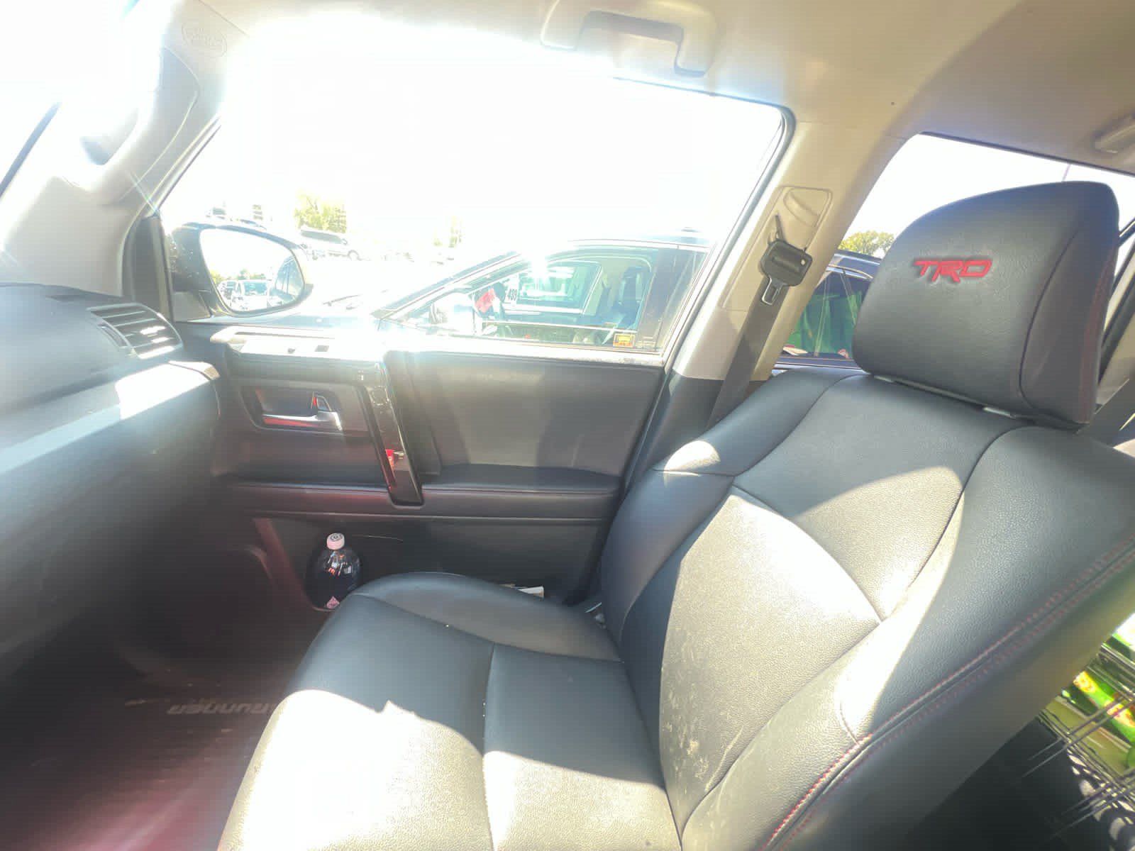 Used 2020 Toyota 4Runner TRD Off-Road Premium AWD/4WD image 13
