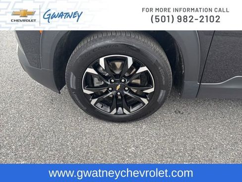 Used 2022 Chevrolet TrailBlazer LT w/ Convenience Package image 9
