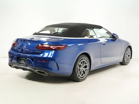 Used 2022 Mercedes-Benz E 450 4MATIC Cabriolet image 10