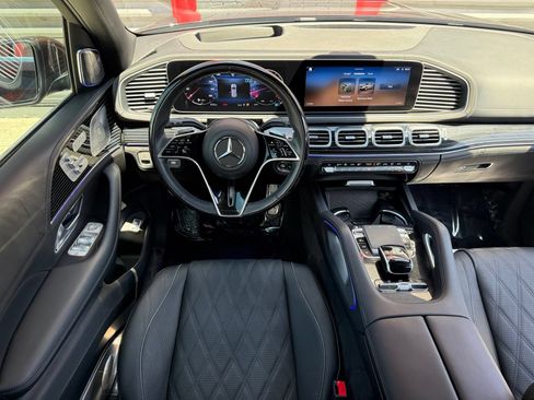 Used 2024 Mercedes-Benz Maybach GLS 600 4MATIC image 20