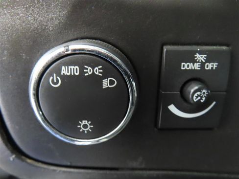 Used 2024 GMC Savana 2500 w/ Driver Convenience Package image 19