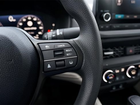 New 2025 Honda Accord SE image 20