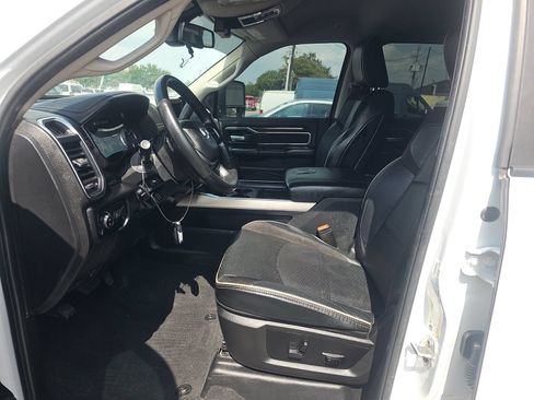 Used 2024 RAM 3500 Laramie AWD/4WD image 6