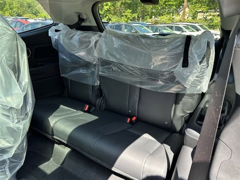 New 2025 Subaru Ascent Bronze Edition w/ Onyx Package image 14