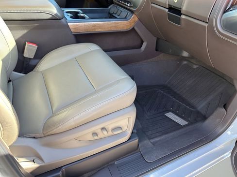 Used 2018 Chevrolet Silverado 1500 LTZ w/ Texas Edition image 15