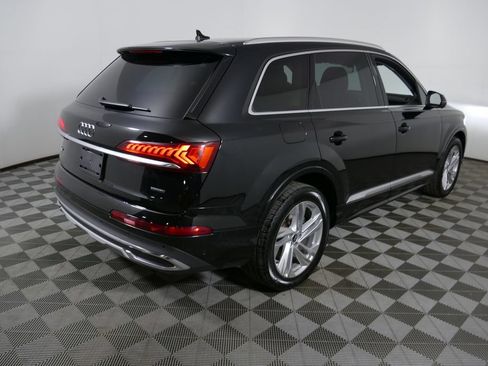 Used 2023 Audi Q7 2.0T Premium Plus w/ Premium Plus Package AWD/4WD image 3