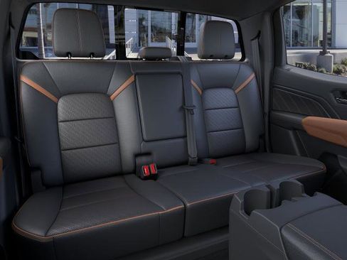 New 2026 GMC Canyon AT4 w/ Technology Plus Package AWD/4WD image 17