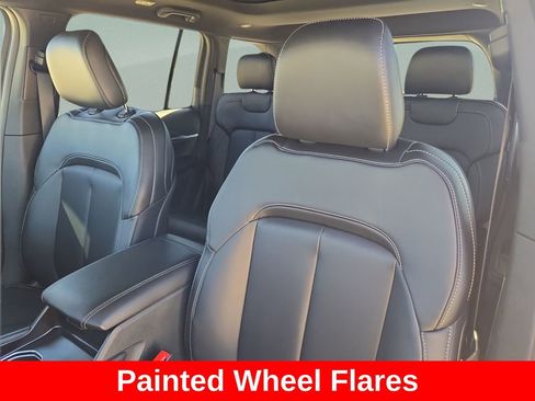 New 2026 Jeep Grand Cherokee Limited AWD/4WD image 14