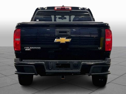 Used 2016 Chevrolet Colorado LT w/ LT Convenience Package image 4