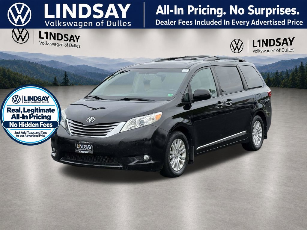 Used 2016 Toyota Sienna XLE Premium w/ Protection Package FWD image 4