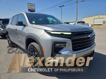 New 2026 Chevrolet Traverse LT w/ Midnight/Sport Edition