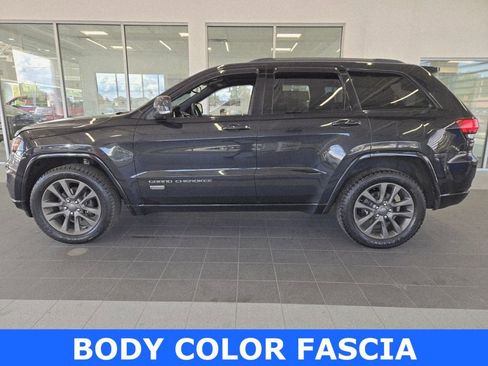 Used 2016 Jeep Grand Cherokee Limited 75th Anniversary image 6