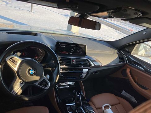 Used 2021 BMW X4 M40i image 11