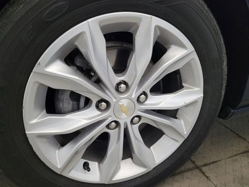 Used 2022 Chevrolet Malibu LT image 31