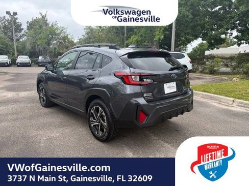 Used 2025 Subaru Crosstrek 2.0i Premium AWD/4WD image 4