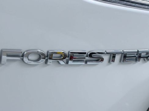 Used 2023 Subaru Forester Premium AWD/4WD image 27