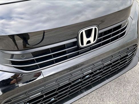 Used 2024 Honda Civic Touring image 32