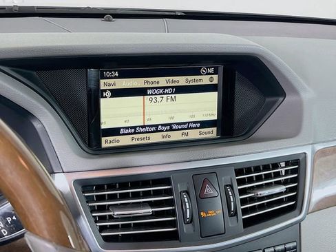 Used 2011 Mercedes-Benz E 350 4MATIC Wagon image 15