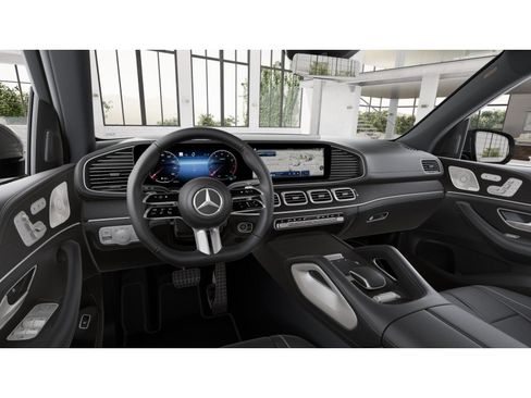 New 2026 Mercedes-Benz GLS 450 4MATIC image 3