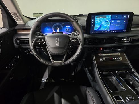 New 2026 Lincoln Aviator Reserve w/ Jet Appearance Package image 18