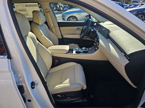 New 2026 Genesis GV70 2.5T Advanced image 29