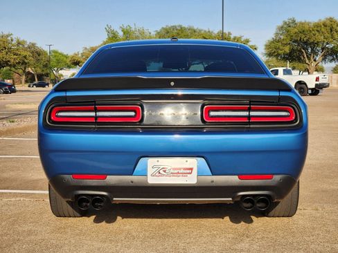 Used 2023 Dodge Challenger R/T w/ Blacktop Package image 5