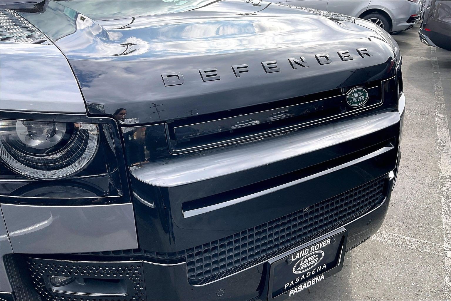 Certified 2023 Land Rover Defender 130 X AWD/4WD image 30