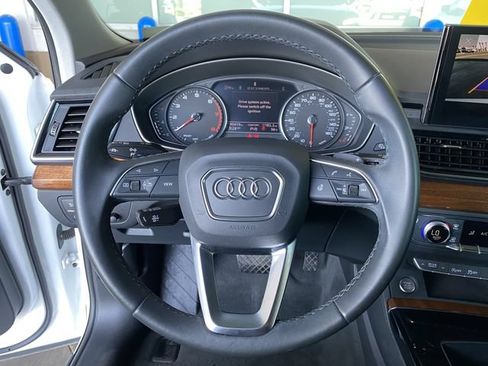 Used 2022 Audi Q5 2.0T Premium AWD/4WD image 28