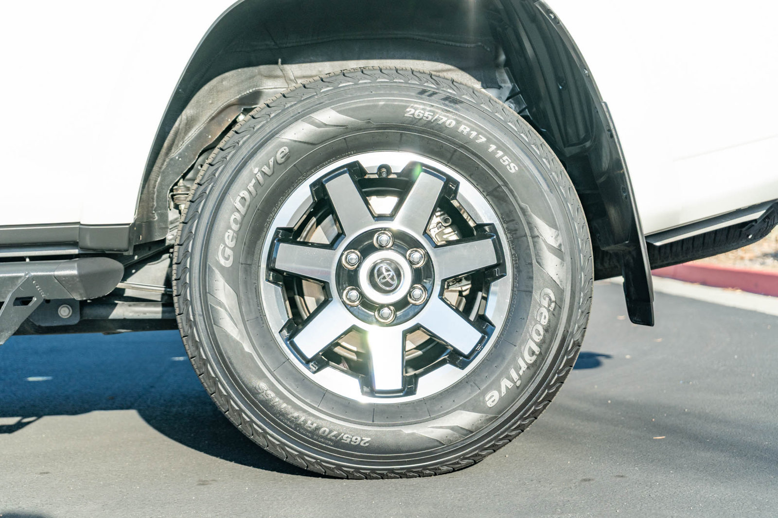 Certified 2024 Toyota 4Runner TRD Off-Road Premium w/ Off Road Premium Plus Package AWD/4WD image 6