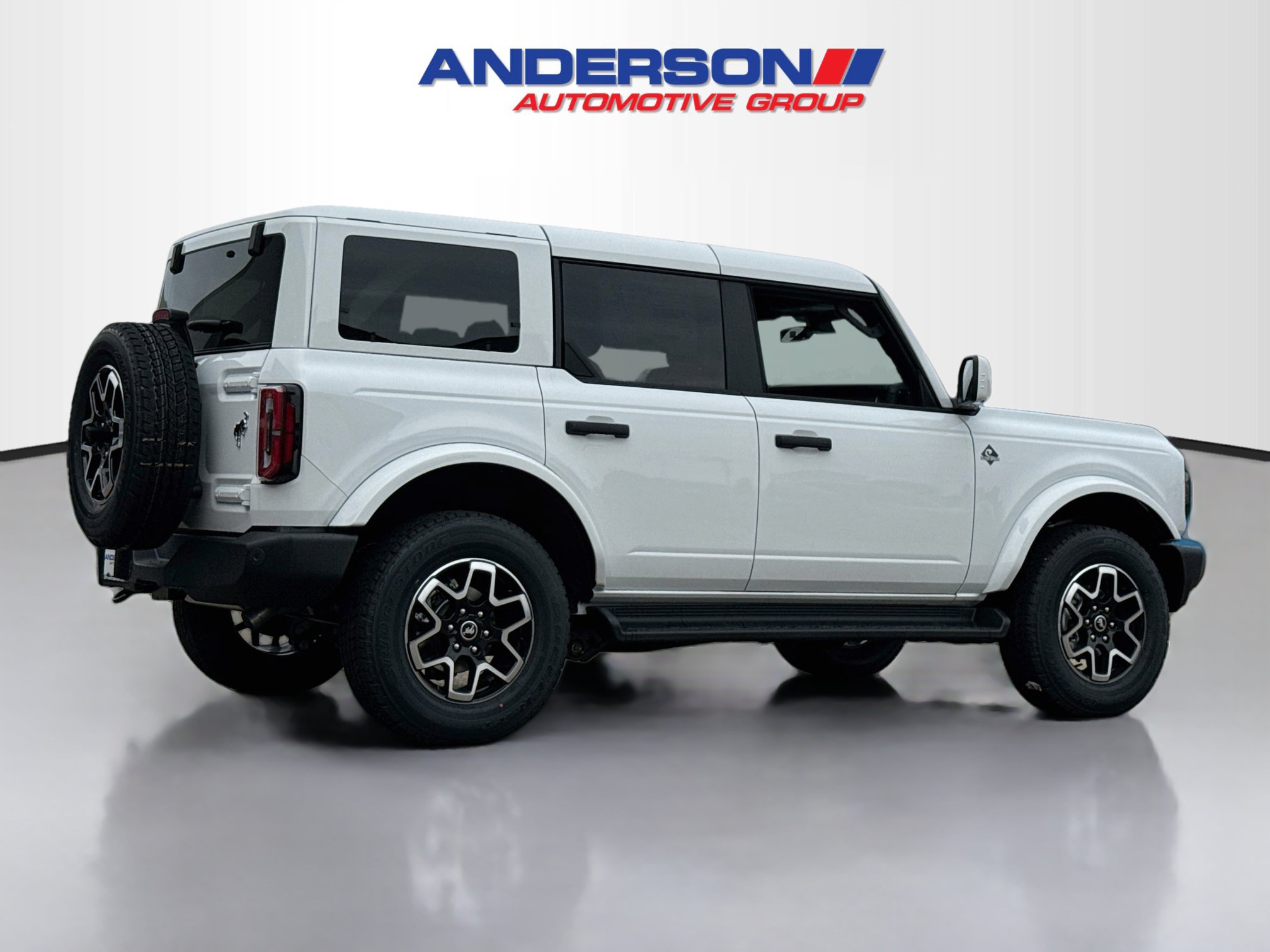 New 2026 Ford Bronco Outer Banks AWD/4WD image 2