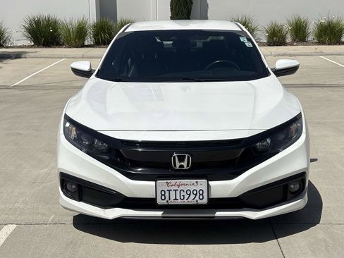 Used 2020 Honda Civic Sport image 8