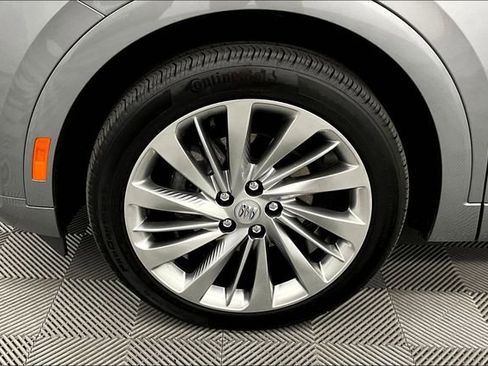 Used 2024 Buick Envision Avenir AWD/4WD image 10