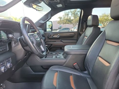 Used 2024 GMC Sierra 3500 AT4 w/ AT4 Premium Plus Package image 19