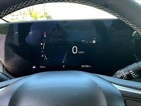 Used 2024 Buick Encore GX Avenir w/ Avenir Technology Package AWD/4WD image 12