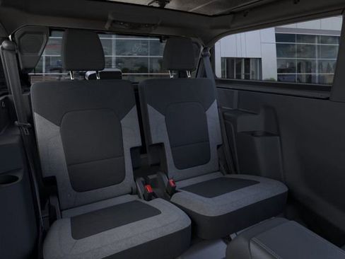 New 2025 Ford Bronco Base image 11