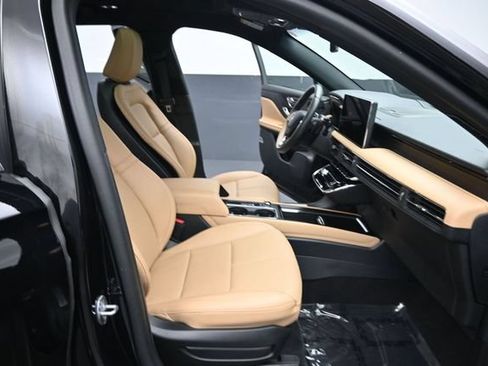 Certified 2023 Lincoln Corsair Reserve w/ Equipment Group 202A AWD/4WD image 31