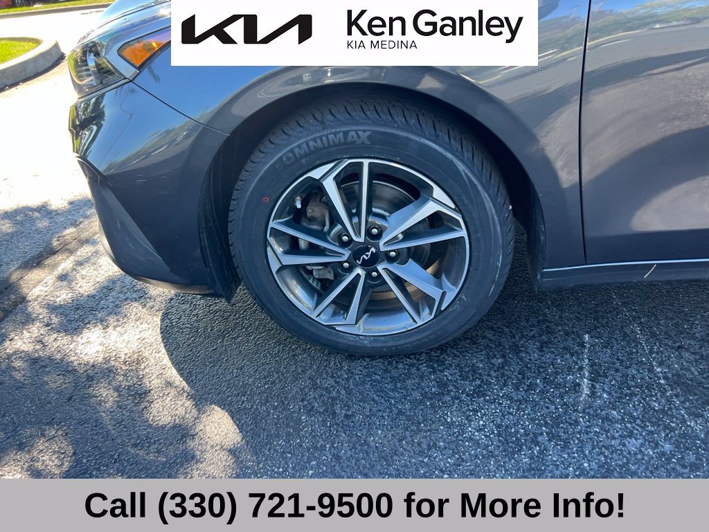 Certified 2022 Kia Forte LXS FWD image 17