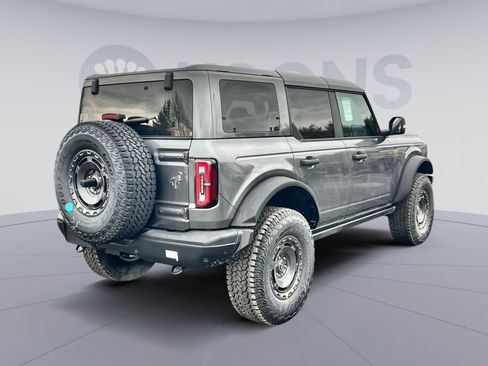 New 2025 Ford Bronco Badlands image 7