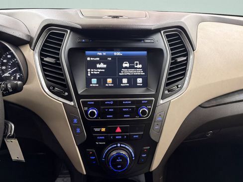 Used 2017 Hyundai Santa Fe Sport image 13