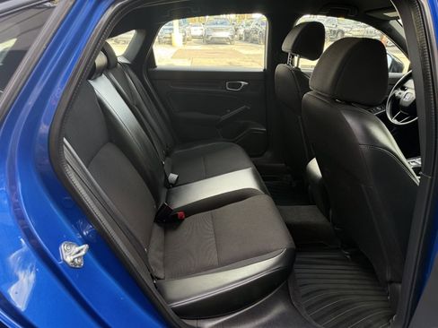 Used 2023 Honda Civic Sport image 14