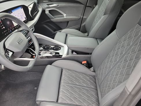 Certified 2025 Audi SQ5 Premium Plus AWD/4WD image 12