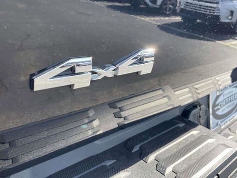 Used 2023 Toyota Tundra SR5 AWD/4WD image 8