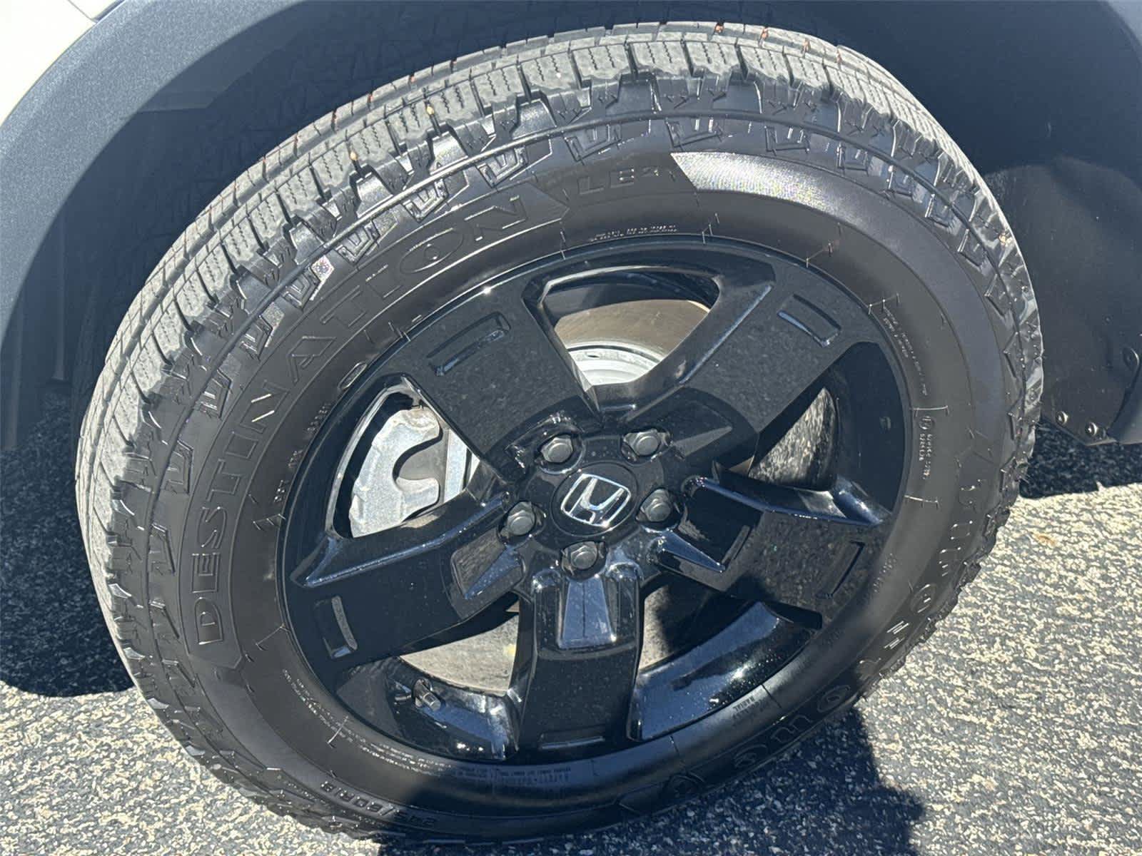 Used 2026 Honda Ridgeline Black Edition image 11