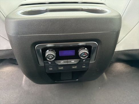 New 2026 Chevrolet Tahoe Premier AWD/4WD image 18