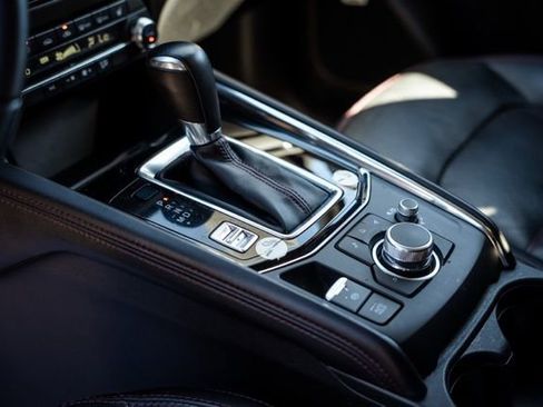 Used 2025 MAZDA CX-5 Carbon Edition image 21