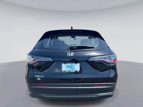 Certified 2023 Honda HR-V LX image 5
