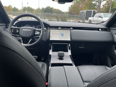 Used 2025 Land Rover Range Rover Velar Dynamic SE image 26